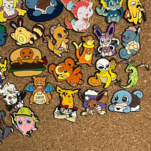 Pokemon Charmander Squirtle Pin Choice Pins Charizard Streetwear Hats Hat Brooch - Picture 10 of 12